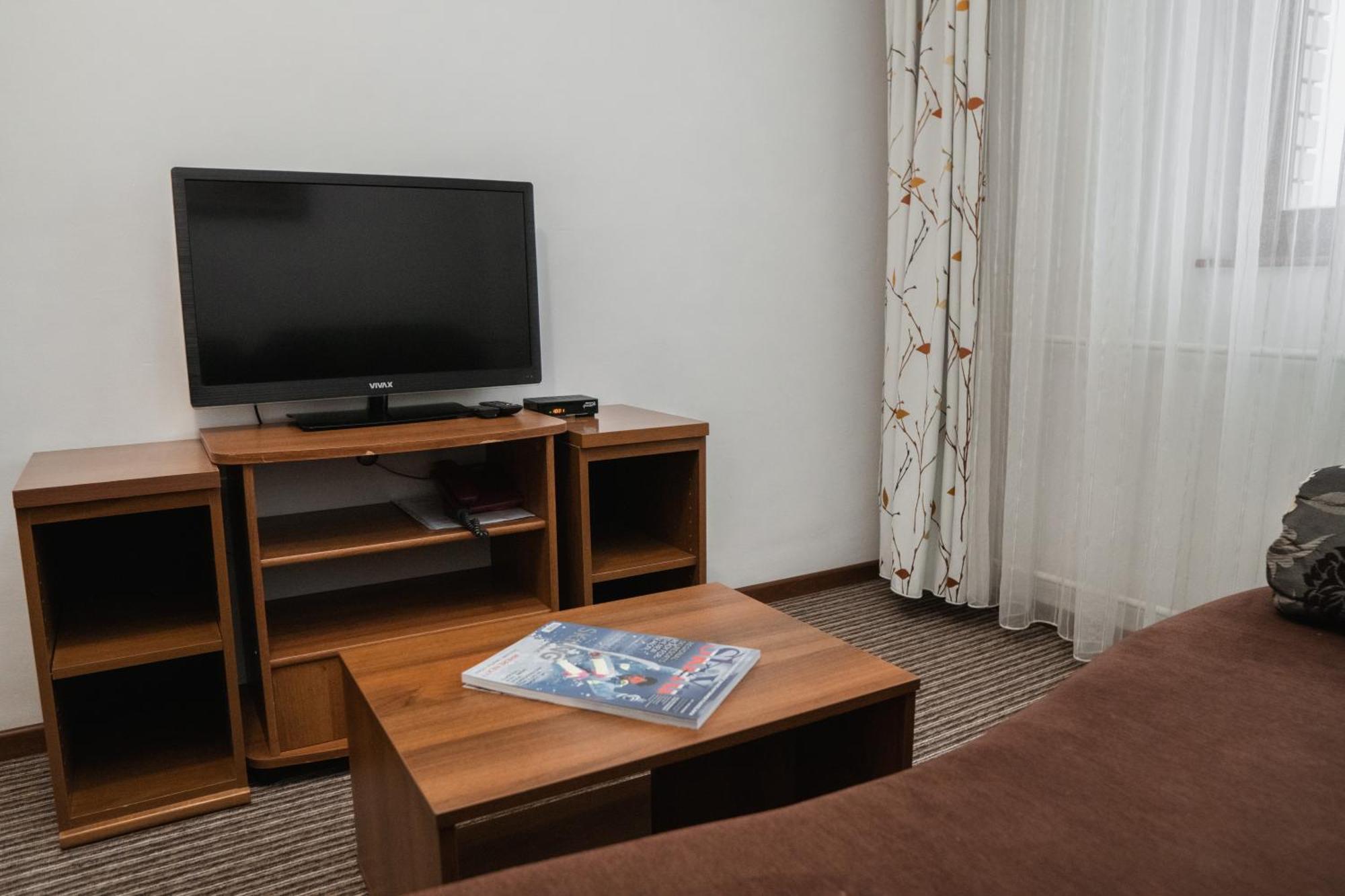 Hotel Damis Pale Extérieur photo